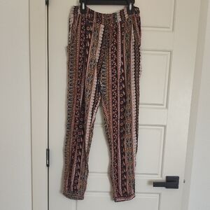 American Eagle Outfitters Navy, Rust & Cream Patterned Jogger Pants